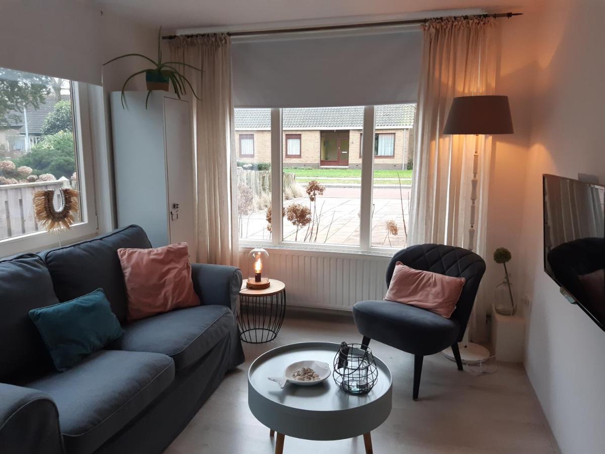 Modern En Sfeervol Appartement Aan Zee Met Airco Zoutelande Exterior photo